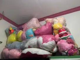 Boneka premium campur masih baru dab sedikit yg bekas tp kondisi baik