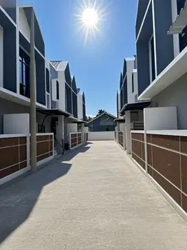 FOR SALE,Rumah 2 lantai di Kawasan Bogor Kota, Deket jakarta,dan depok