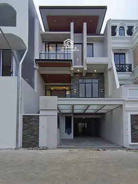 RUMAH BARU MEWAH DALAM CLUSTER BESAR DI JAGAKARSA RAYA