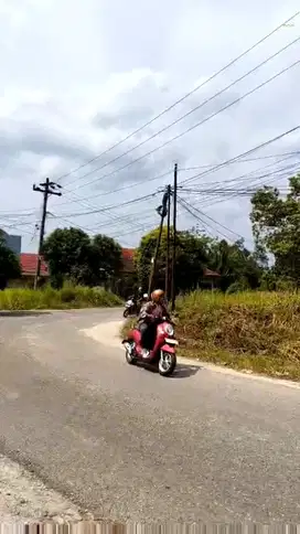 Tanah tepi aspal jalan Rawa Bening, jl Rawa Mangun Parit Indah