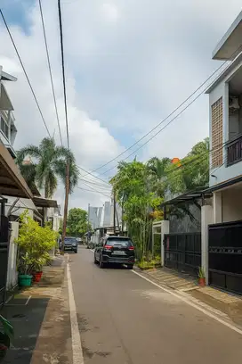 Jual Rumah Komplek Maizonnet Panakukkang Mas, 5KT 3KM SHM