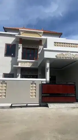 SALE!! RUMAH CANTIK BARU DKT LIVING WORLD DAN TERAS AYUNG DENPASAR TIM