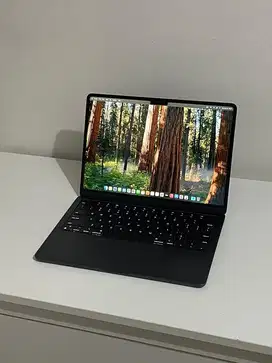 MacBook Air 2022 M2 13 inch 8/256
