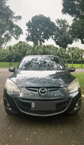 MAZDA 2 R 2011 SDN ABU-ABU MET PAJAK PANJANG MULUS ISTIMEWA SIAP PAKAI