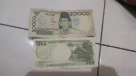 Uang kuno pecahan 20 ribuan dan 500 rupiah