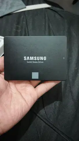 Ssd 1tb sata samsung 870 garansi resmi