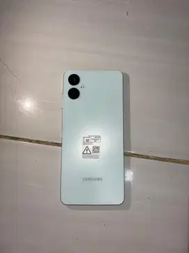 Jual HP Samsung A06 5G 6/128 GB lengkap mulus, nego tipis