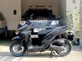 Vario 125 iss tahun 2021 low km 23rb/tt boleh gan cash lebih bagus
