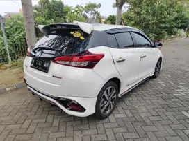 Toyota Yaris 2021 Bensin