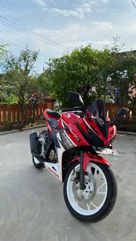 CBR 150R tahun 2017