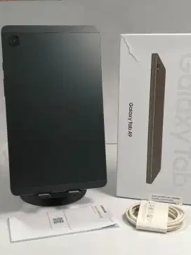 Samsung Tab A9 4/64GB Like New Garansi Desember 2025 - Graphite