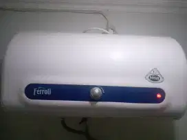 (Preloved) Water Heater Ferroli type QQ Blue 30 Liter