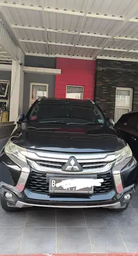 Pajero Sport Dakar 2016 Hitam Km50rb