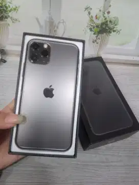IPhone 11 pro 256Gb midnight green