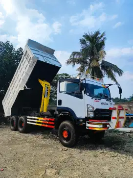 DUMP TRUK ISUZU GIGA FVZ 34 N HP, 285 PS. INDEK 22M³ KUBIK TAHUN 2020
