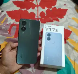 Vivo y17s ram 4+4/64 fullset ori!.