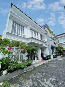 Disewakan rumah di kalisari akses strategis langsung dari owner