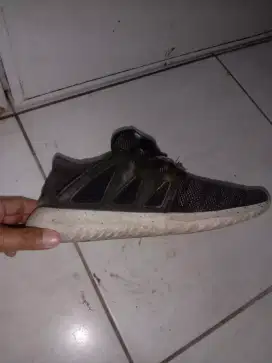 Jual cepat sepatu adidas tubular