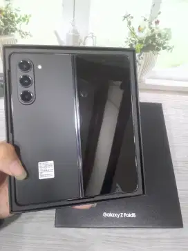 Samsung Z fold 5 12/512Gb SEIN