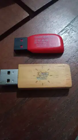 Flashdisk isi Lagu