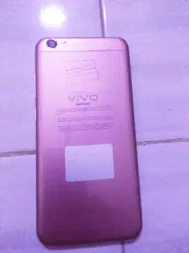 Vivo y67 ram 6/128 normal