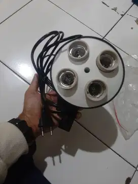 Lamp holder 4 lampu/4 slot E27
