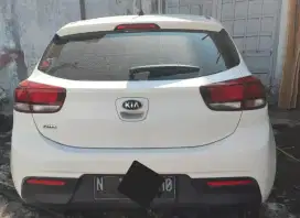 Bismillah KIA RiO MT [ Sunroof ] 2017