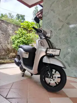 dijual fazzio 2023 keyless km rendah,plat cantik