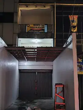 Disewakan Ruko 3 Lantai di jalan raya pasar minggu