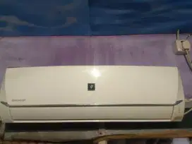 AC Sharp Plasmacluster