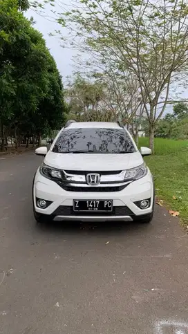 Honda BR-V 1.5 E M.T (2016)
