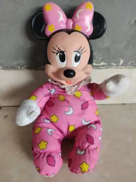 Boneka Minie Mouse Mattel