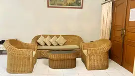 1 set kursi meja rotan