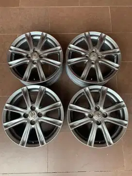 Velg Oem Yaris R16