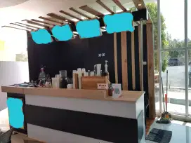 Di jual murah meja bar / booth / stand premium cafe usaha jualan dll