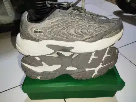 Lacoste full abu