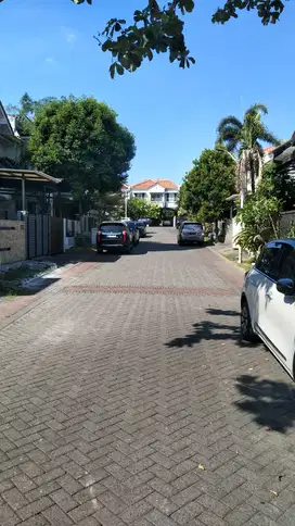 Disewakan Rumah Villa Sentra Raya Citraland Surabaya Barat