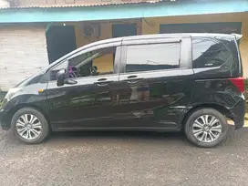Honda Freed 2012 Bensin