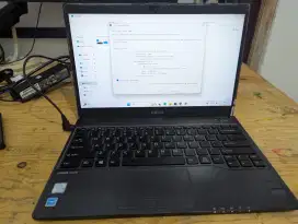 Laptop Lifebook FUJITSU U938 Intel Core I7 Gen 8 -12gb, ssd 512gb