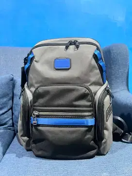 Tumi Alpha Bravo Navigation
