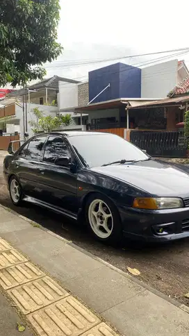 Mitsubishi Lancer 1998 Bensin