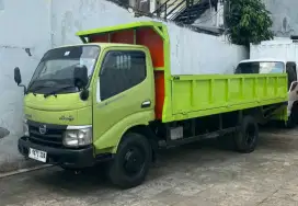Hino Dutro 110HD double bak3 way 4.7 meter 2014