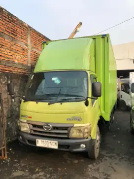 Hino Dutro 130MDL Long double box 29 kubik 2014