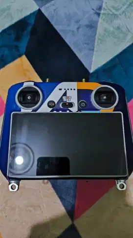 Remote DJI-RC layar,