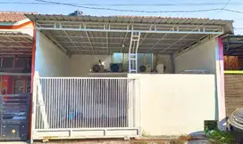 Rumah Greenlake Wonorejo Rungkut Surabaya