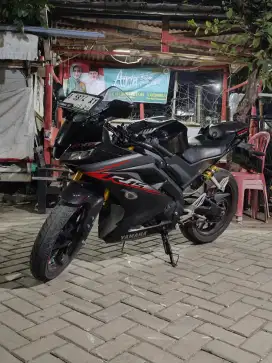 Yamaha YZF R15 Non ABS