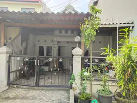 Rumah Wiguna Tengah Rungkut Surabaya Timur