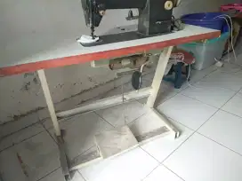 Mesin jahit bekas