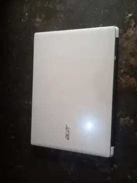 Acer e5 471 series i5 kondisi mati tak mau nge cas