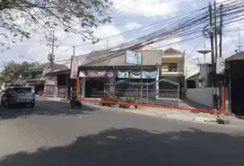 Rumah Usaha Poros jalan Raya Sumbersari Samping Kampus UB Kota Malang